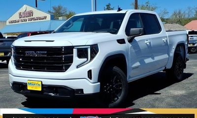 2026 GMC Sierra Elevation