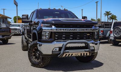 2020 Chevrolet Silverado LT