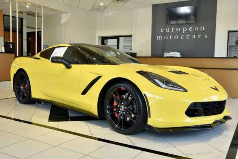2014 Chevrolet Corvette — a typically priced live listing