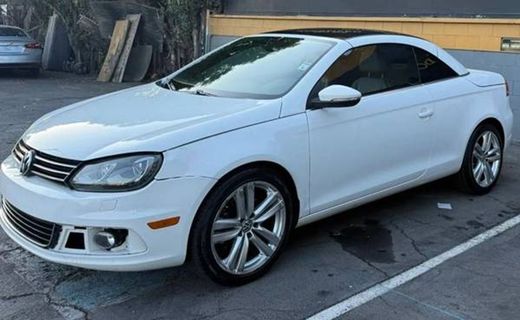 2012 Volkswagen EOS Luxury