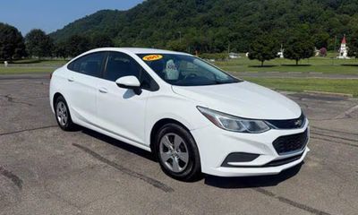 2017 Chevrolet Cruze LS