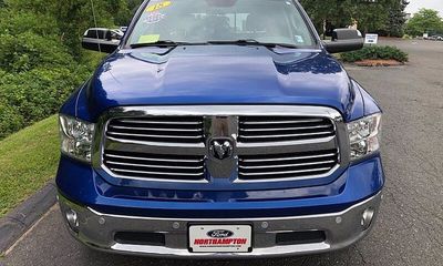 2018 Ram 1500 SLT