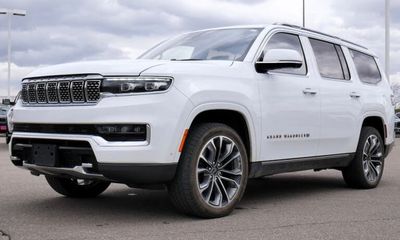 2022 Jeep Grand Wagoneer Series III