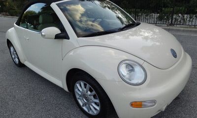 2005 Volkswagen Beetle GLS