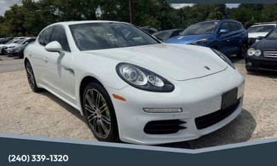 2015 Porsche Panamera S