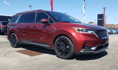 2024 Kia Carnival