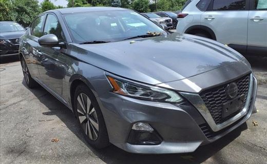 2020 Nissan Altima SV