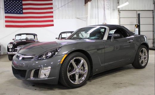 2009 Saturn SKY RED Line