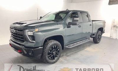 2026 Chevrolet Silverado HD Custom
