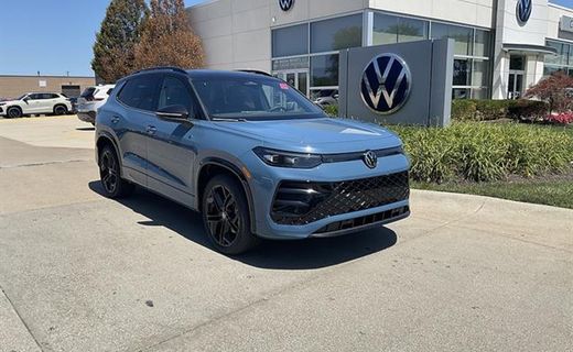 2026 Volkswagen Tiguan 4MOTION SE Black