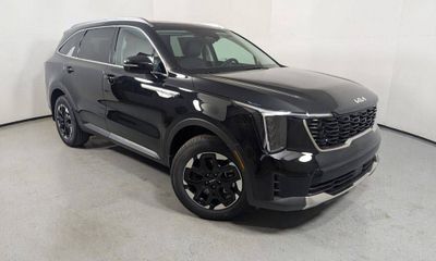 2025 Kia Sorento S