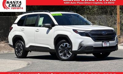 2025 Subaru Forester Premium Base