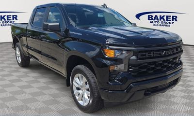 2026 Chevrolet Silverado Custom