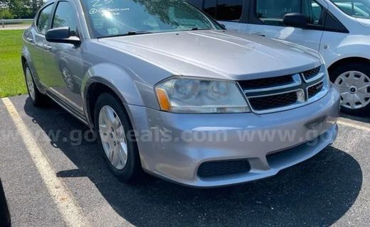 2013 Dodge Avenger SE