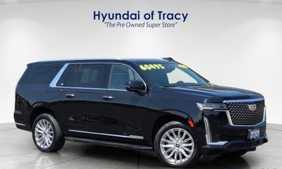 2023 Cadillac Escalade ESV Premium Luxury