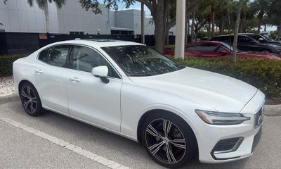 2022 Volvo S60 Inscription