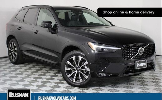 2025 Volvo XC60 Plus Dark