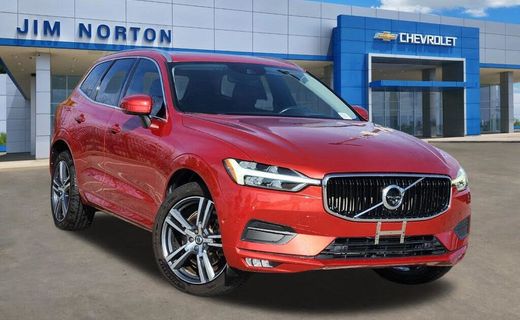 2018 Volvo XC60 Momentum