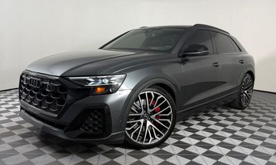 2026 Audi SQ8 Quattro Prestige