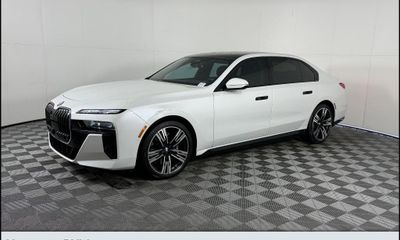 2024 BMW 760i xDrive