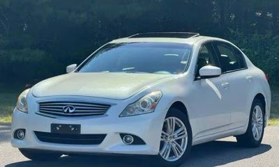 2010 Infiniti G37 X