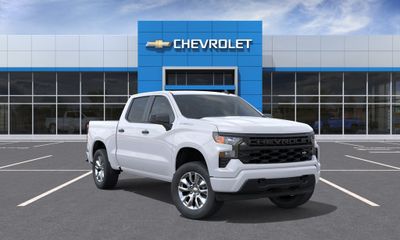 2026 Chevrolet Silverado Custom