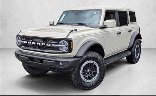 2026 Ford Bronco Outer Banks