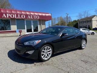 2015 Hyundai Genesis Coupe GLS Middle