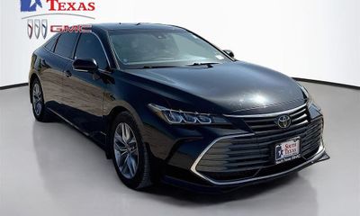 2022 Toyota Avalon XLE