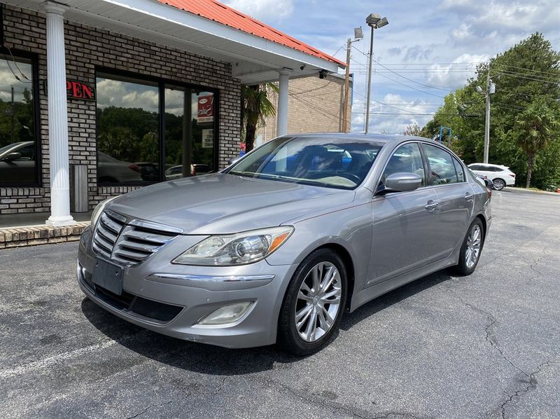 2012 Hyundai Genesis — a typically priced live listing