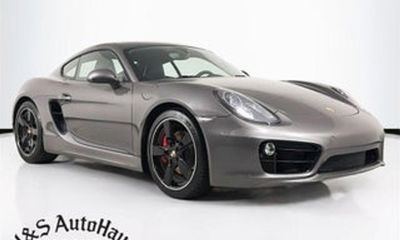 2016 Porsche Cayman GT4