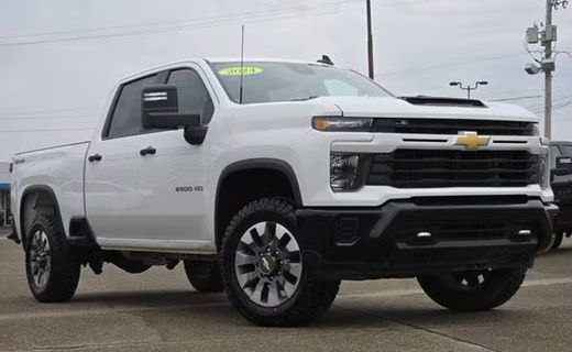 2024 Chevrolet Silverado HD Custom