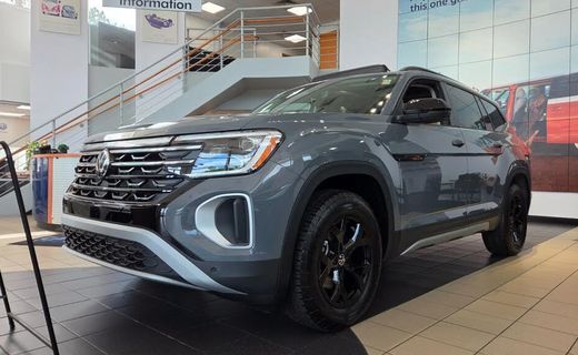 2026 Volkswagen Atlas 4MOTION Peak Edition