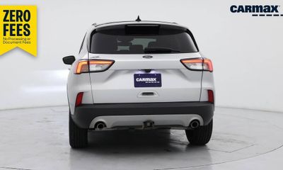 2020 Ford Escape Titanium