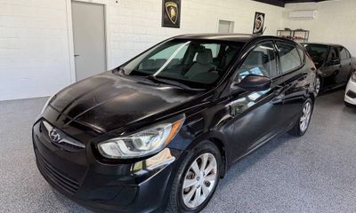 2012 Hyundai Accent GLS Middle Grade