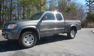 2003 Toyota Tundra Limited