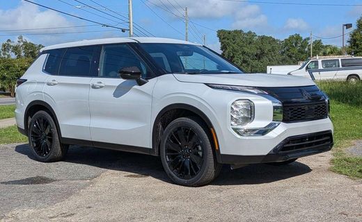2026 Mitsubishi Outlander
