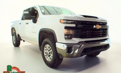 2024 Chevrolet Silverado HD Work Truck