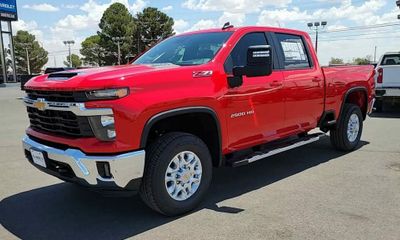 2024 Chevrolet Silverado HD LT