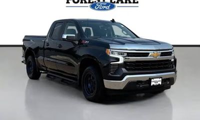2024 Chevrolet Silverado LT