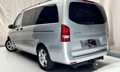 2016 Mercedes-Benz Metris Passenger