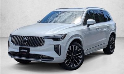 2026 Volvo XC90 Plus Bright