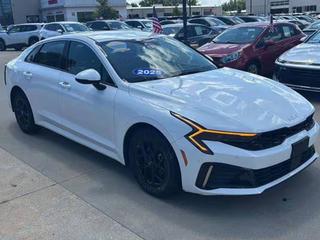 2025 Kia K5 LXS