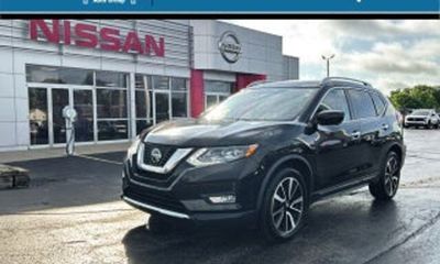 2020 Nissan Rogue SV
