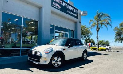 2015 Mini Hardtop Cooper Hatchback 4D
