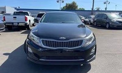 2016 Kia Optima GL Middle LOW