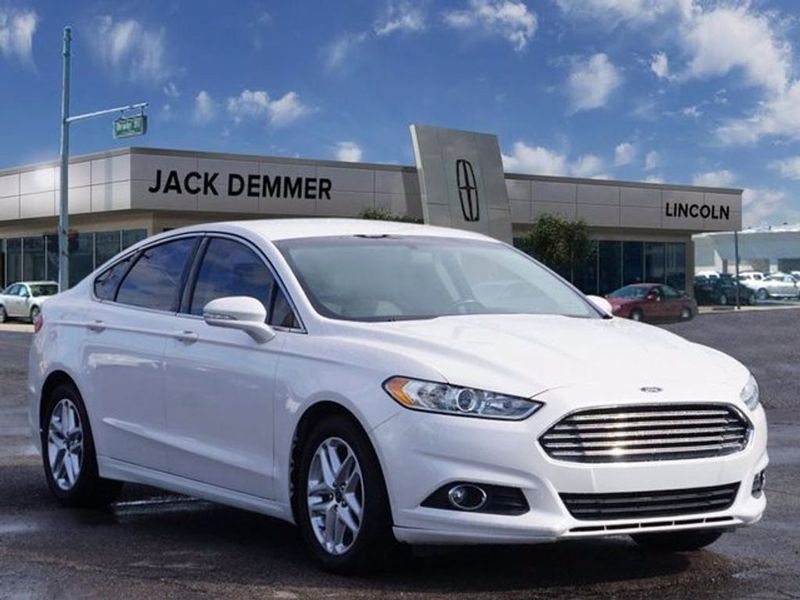 2013 Ford Fusion — a typically priced live listing