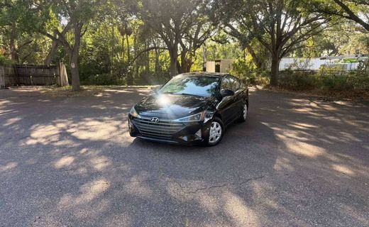 2020 Hyundai Elantra SE