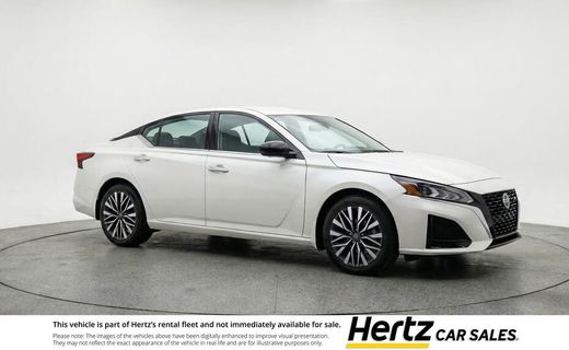 2025 Nissan Altima SV