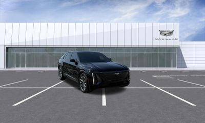 2024 Cadillac Lyriq Sport 1
